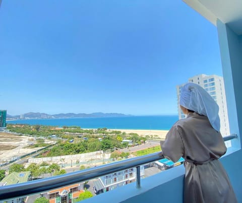 View (from property/room), Balcony/Terrace, Sea view