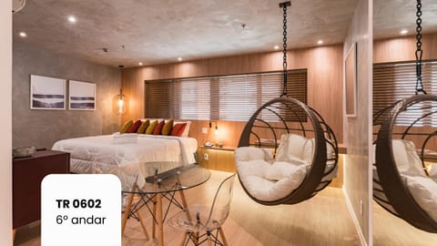 Bed, Living room, Photo of the whole room, Seating area, Bedroom