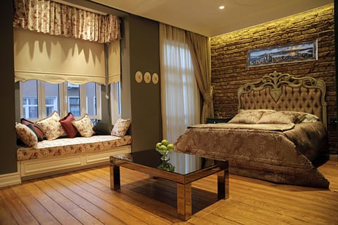 Other, Photo of the whole room, Decorative detail, Seating area, On site