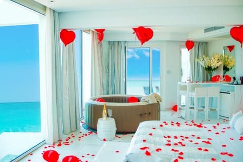 Hot Tub, Bedroom, Sea view