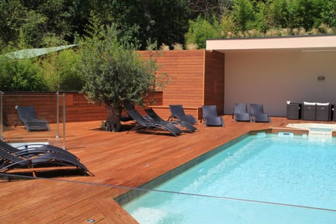 Balcony/Terrace, Swimming pool