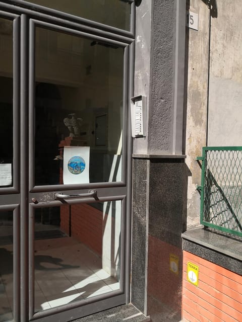 Facade/entrance, Property logo or sign, Text overlay