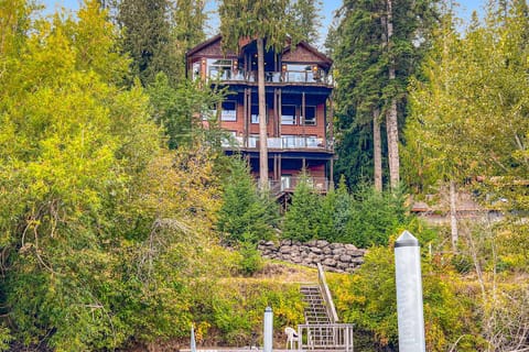 DeJa View House in Kootenai County