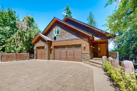 DeJa View House in Kootenai County