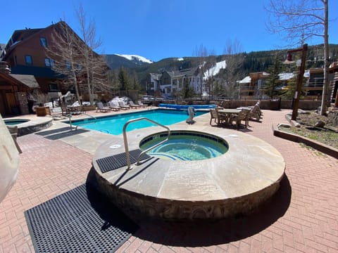 Dakota Lodge 8518 by SummitCove Lodging House in Keystone