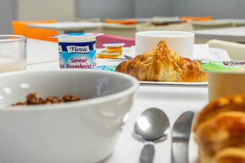 Breakfast, Breakfast