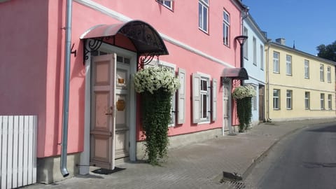 Property building, Facade/entrance