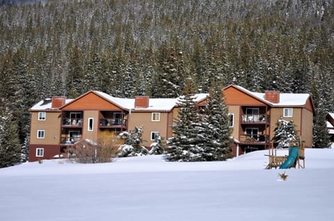 Property building, Natural landscape