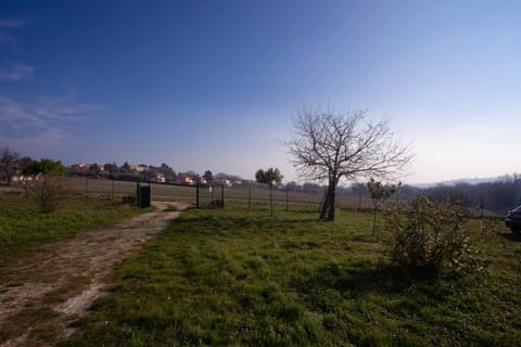 S209 - Sirolo, nuovissimo bilocale con portico pt Apartment in Sirolo