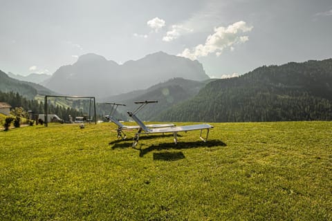 Mountain view, sunbed