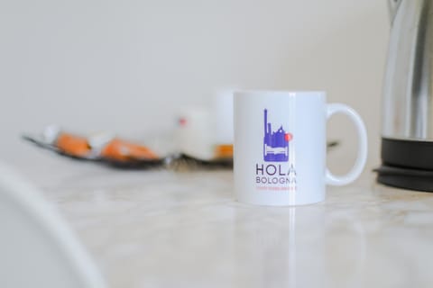 Coffee/tea facilities, Logo/Certificate/Sign