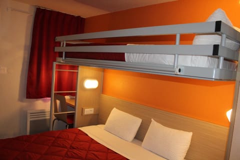 Bed, Bedroom, bunk bed