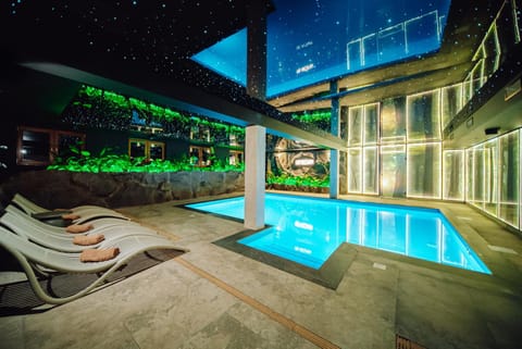 Pool view, Swimming pool, Swimming pool