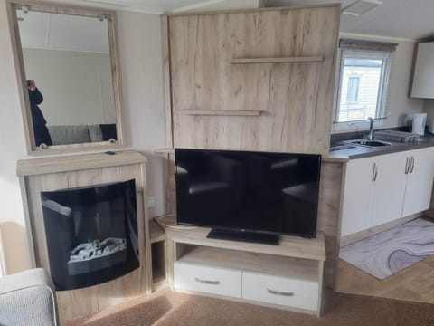 8 Berth 3 Bed PG213 on the Golden Palm Apartment in Chapel Saint Leonards