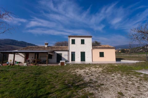 S210 - Sirolo, nuovissimo bilocale vista mare al primo piano Apartment in Sirolo