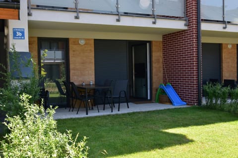 Garden, Balcony/Terrace