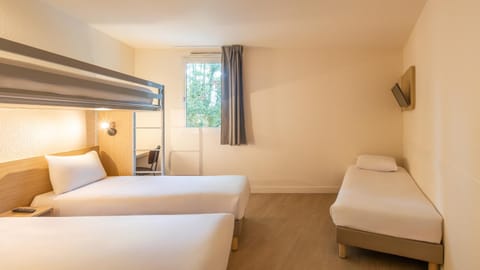 Bed, Bedroom, bunk bed