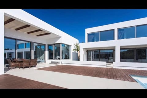 LeBlanc Luxurious Beachfront Villa by Goutos Luxury Living Villa in Argolis, Greece