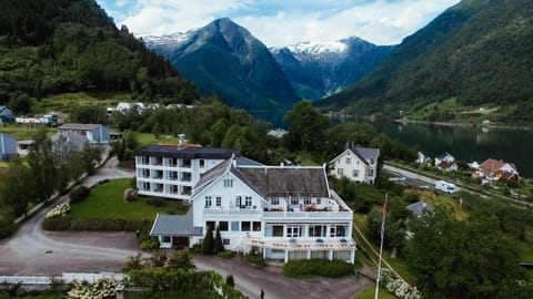 Bird's eye view, Mountain view