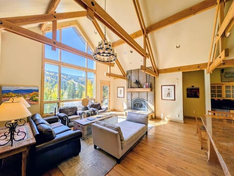 Keystone Prospectors Home 669 by SummitCove Lodging House in Keystone