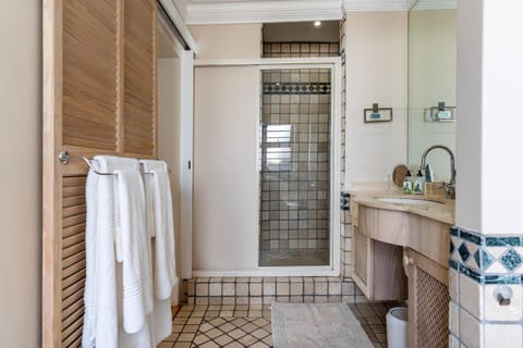 Something Special Villa in glitzy Camps Bay House in Camps Bay