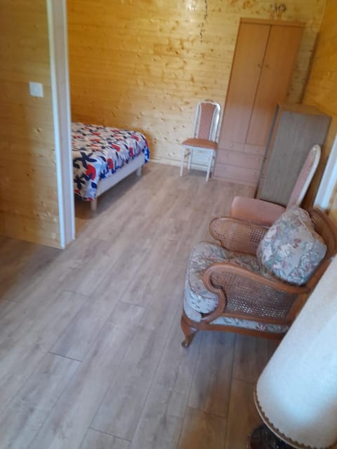 Maisons du Père Paille House in Auvergne-Rhône-Alpes