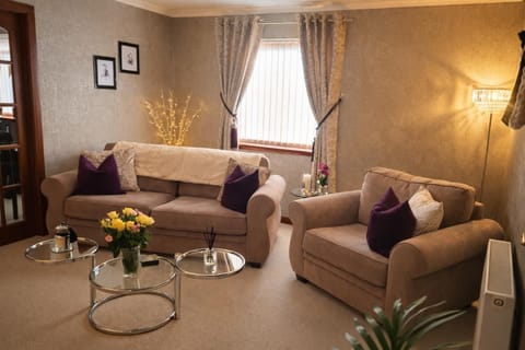 Avalon Bed and Breakfast in Inverness