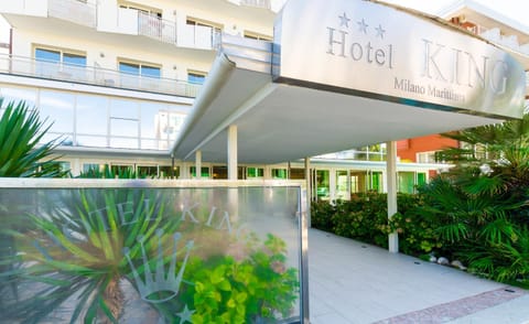Hotel King - Azzurro Club Hotel in Milano Marittima