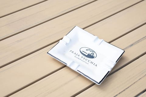 Property logo or sign, Logo/Certificate/Sign, Text overlay