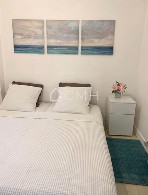 Cozy Malakoff Studio - Near Paris Apartment in Vanves