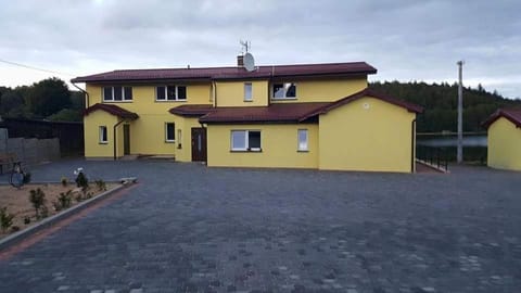 Agro nad jeziorem Farm Stay in Pomeranian Voivodeship