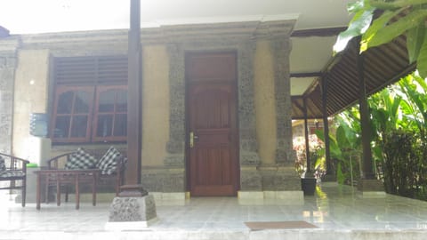 Arjana Bungalows 2 Bed and Breakfast in Ubud