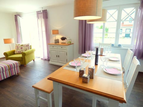 Lindenstrasse Haus Sonnenrose House in Zingst