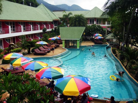 Pool view, Pool view