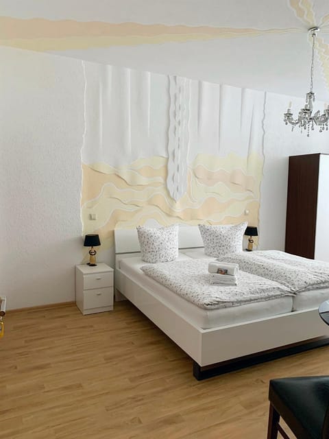 Ferienhaus Nathalie Leser Bed and Breakfast in Baden-Baden