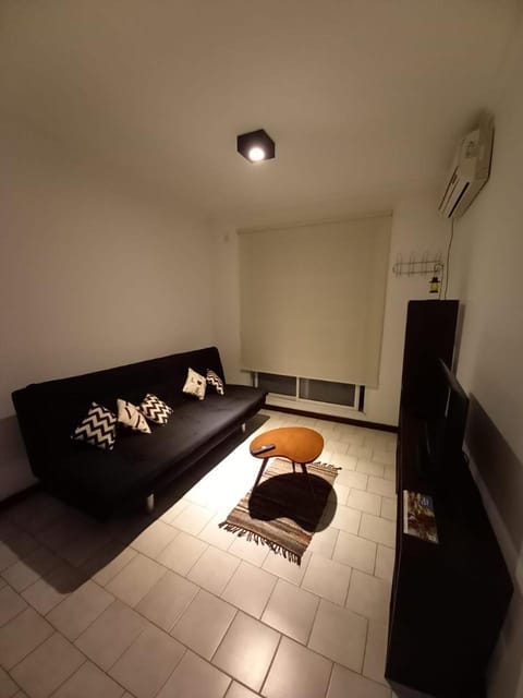 TV and multimedia, Living room, Seating area, air conditioner