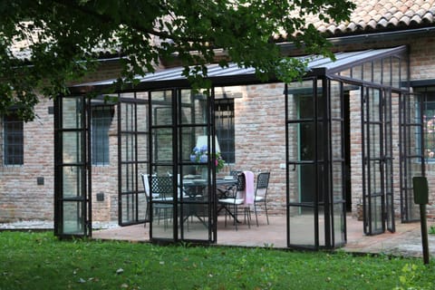 Patio, Facade/entrance, Garden