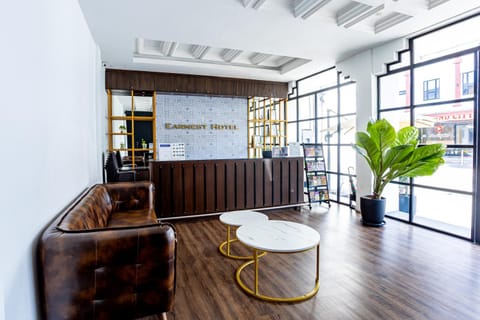 Lobby or reception, Seating area