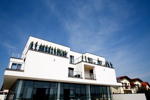 Property building, Day
