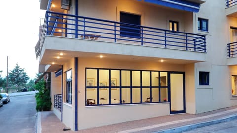 Property building, Facade/entrance