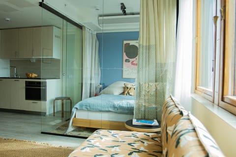 Bed, Photo of the whole room, Decorative detail