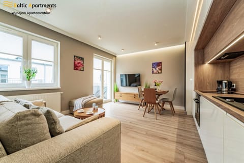 Kitchen or kitchenette, Living room