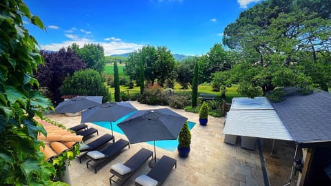 Patio, Natural landscape, Garden, Balcony/Terrace, Garden view, Pool view, Swimming pool, sunbed