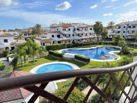 Property building, Pool view