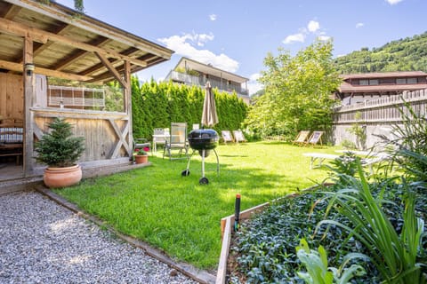 BBQ facilities, Garden