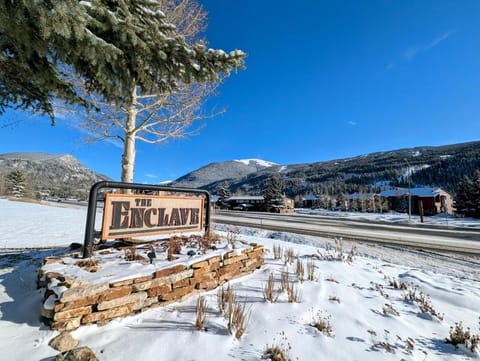 Enclave 5 by SummitCove Lodging House in Keystone