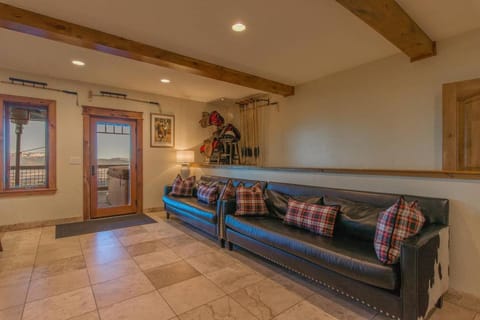 Skislope-Tahoe Villa Villa in Truckee