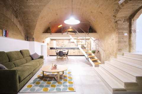 Living room, Lounge or bar