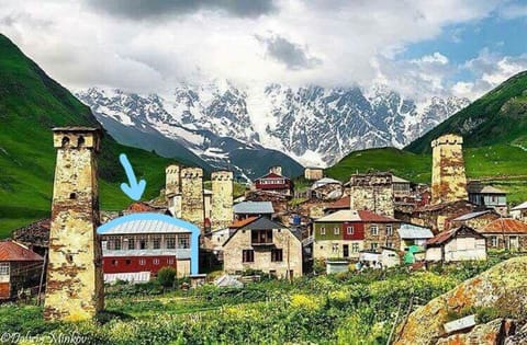 Property building, Natural landscape, Landmark view, Mountain view