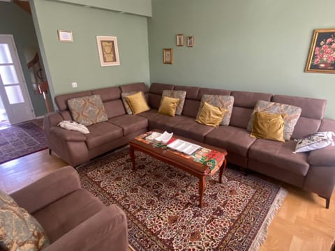 Holiday Home Ilidza Rose House in Sarajevo